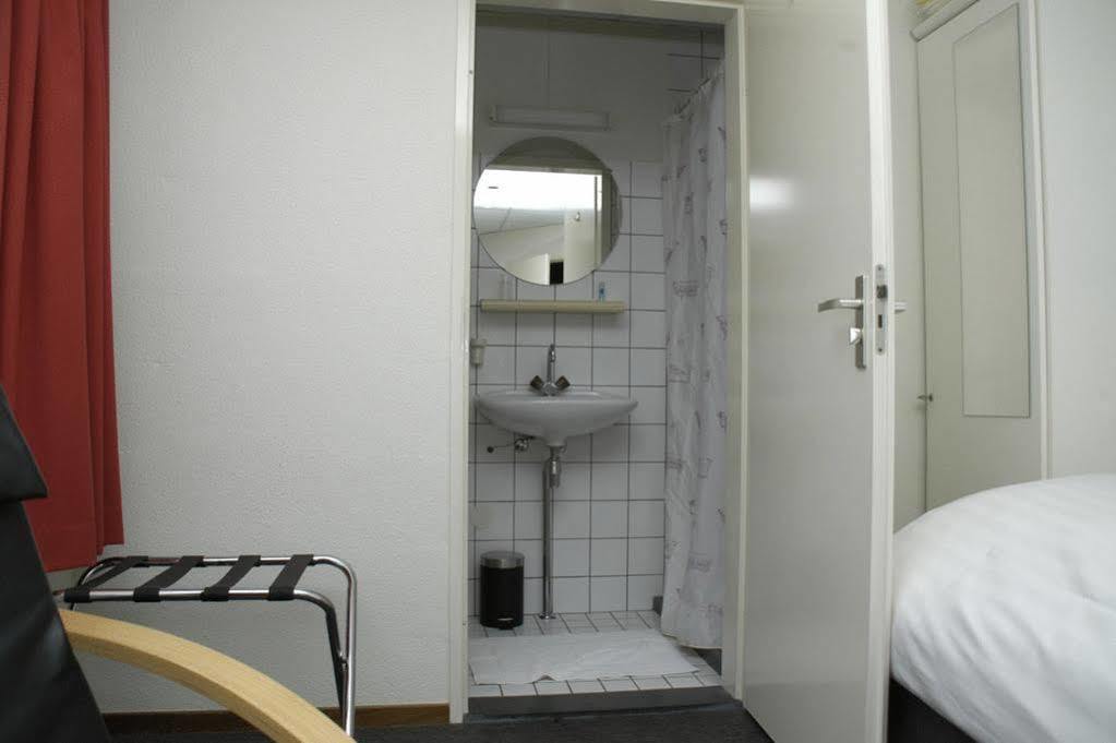 Hotel Triniteit Тернезен Екстериор снимка
