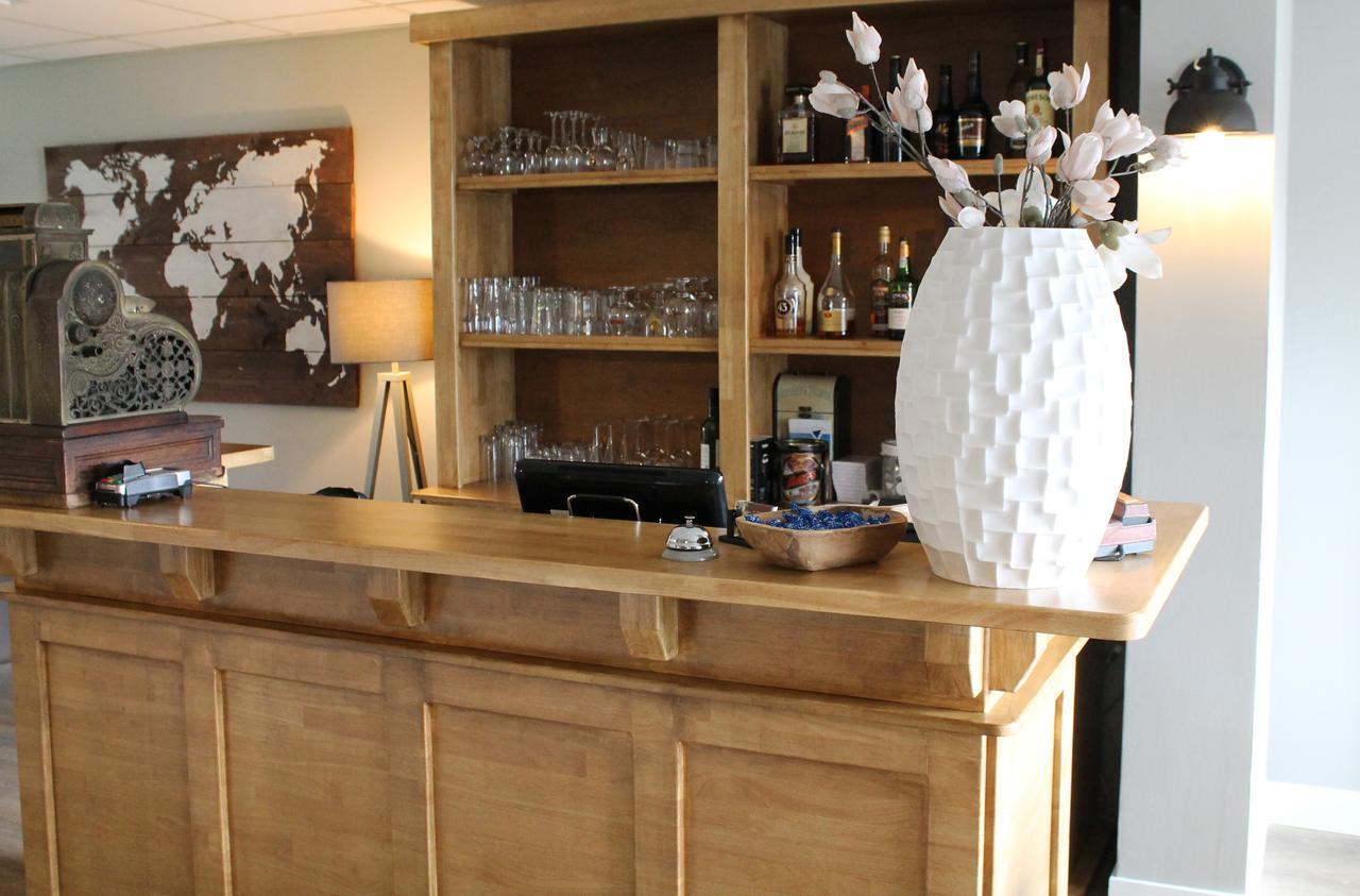Hotel Triniteit Тернезен Екстериор снимка