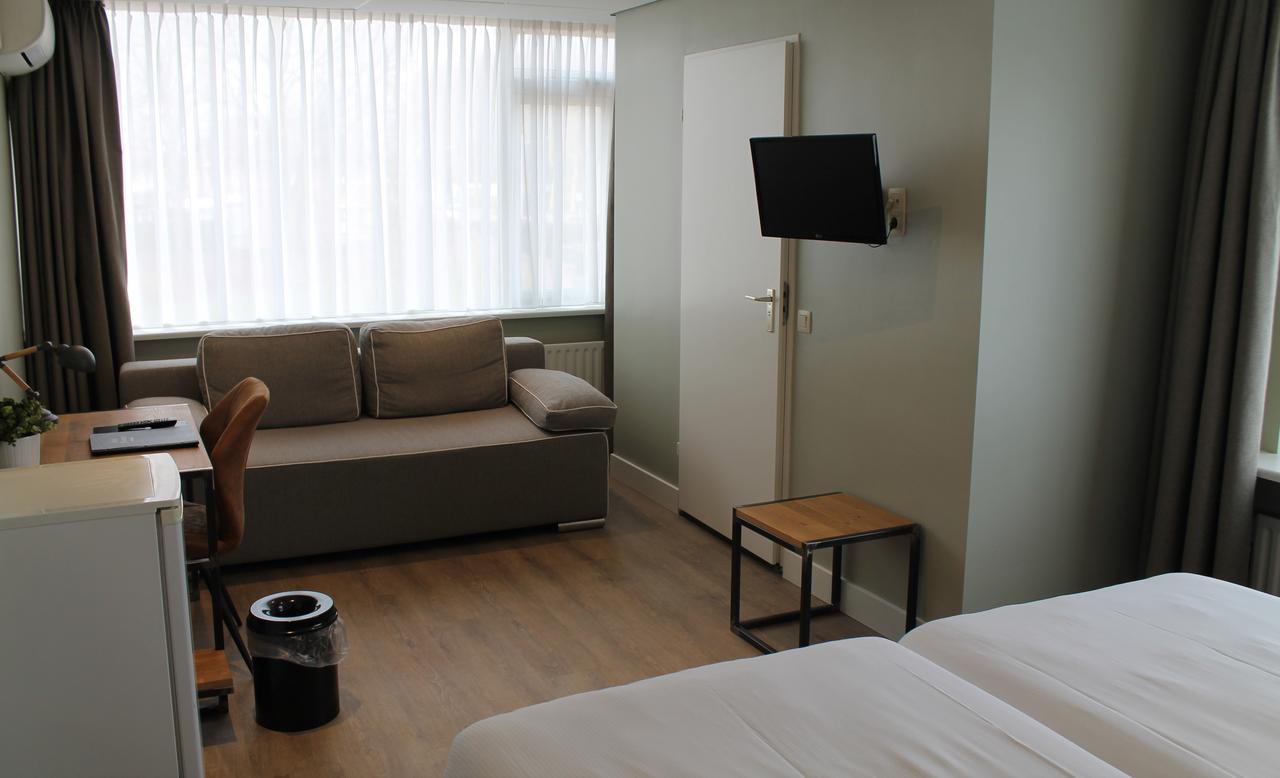 Hotel Triniteit Тернезен Екстериор снимка